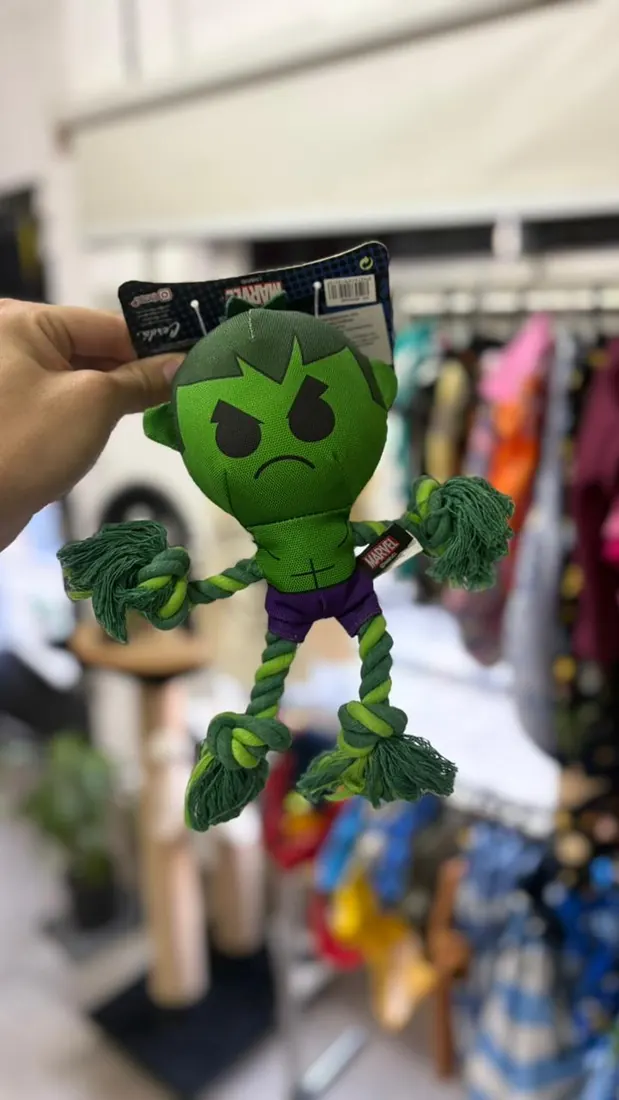 Hulk con cuerda