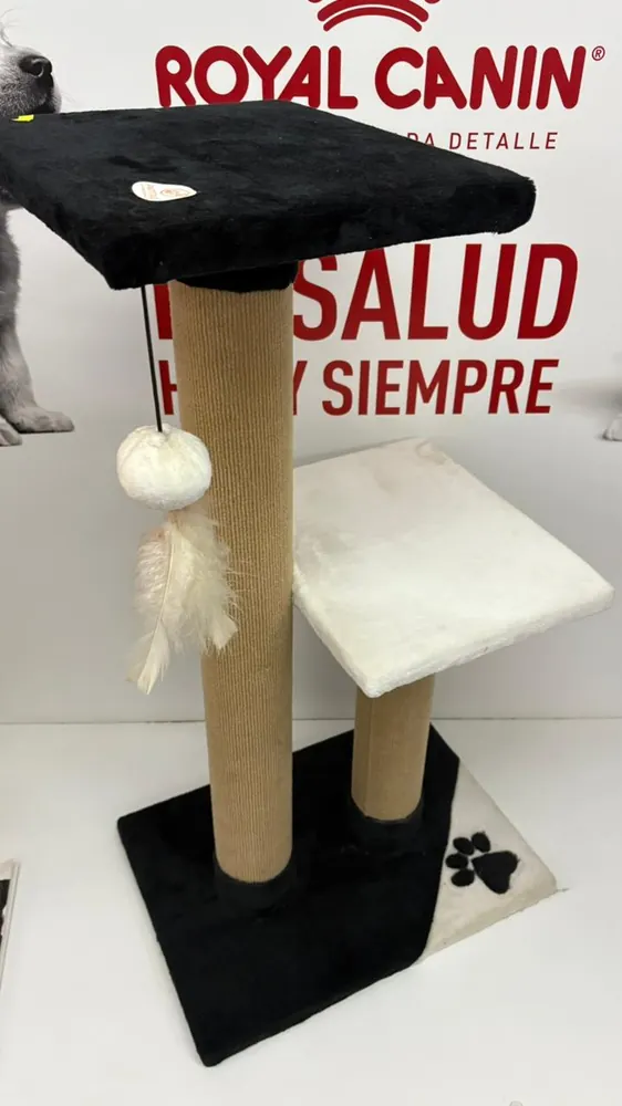 Rascador con plataformas